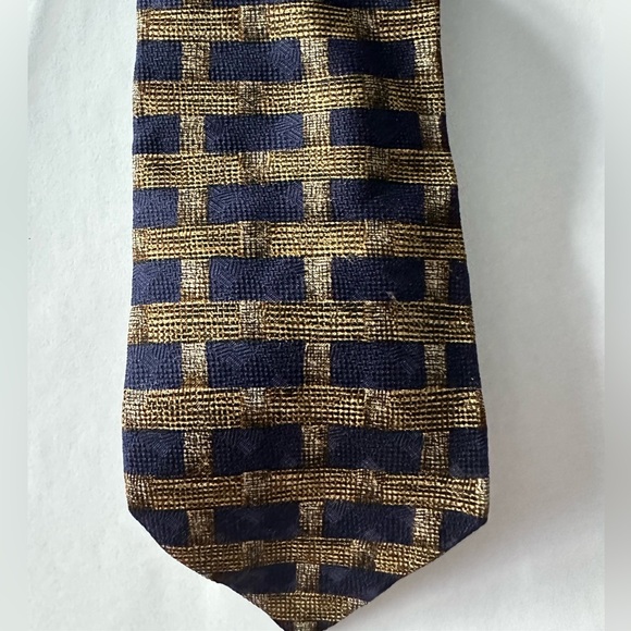 New Classic Checks  Silk Men's Tie Necktie - Picture 1 of 4